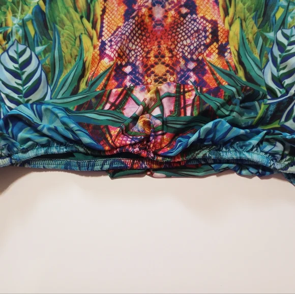 Multi Colored Snake Print Off Shoulder Crop Top SZ XL by Venus - Picture 4 of 11